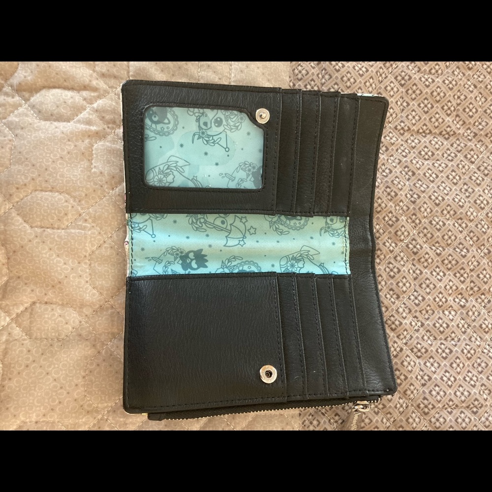 Wallet****(SOLD)***** - Picture 2 of 2